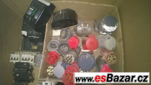 drobný elektromateriál – fotografie 2