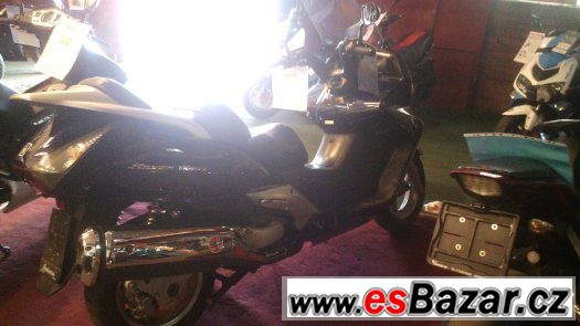 HONDA SILVER WING 600 – fotografie 4