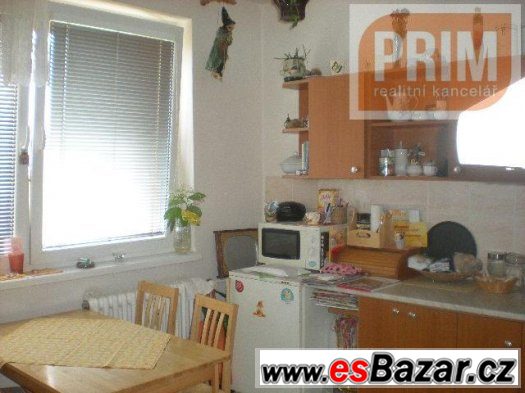 Byt 2+1, Družstevní, Klášterec – fotografie 2