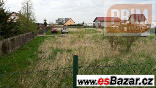 Stavební pozemek 477 m2, Chbany – fotografie 1