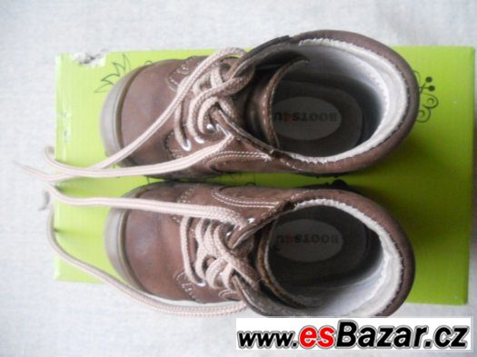 Kvalitní kotníčkové boty, zn. Boots4u, vel. 21 – fotografie 4