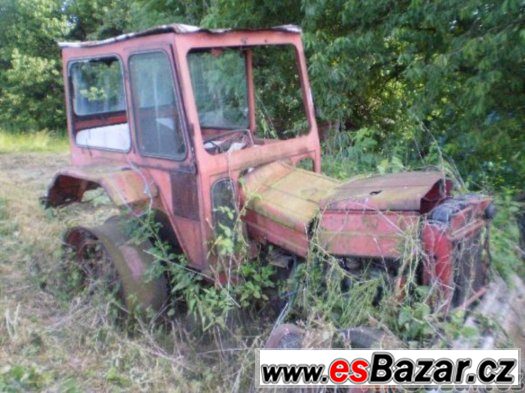 Rumun-Rumunský traktor UTB 4x4 – fotografie 1