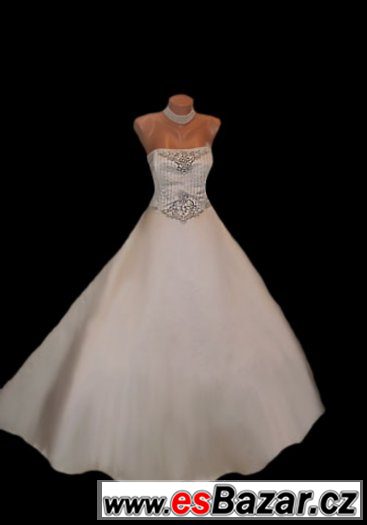 Luxusní Ivory svatební šaty s vlečkou vel.40/42 – fotografie 1