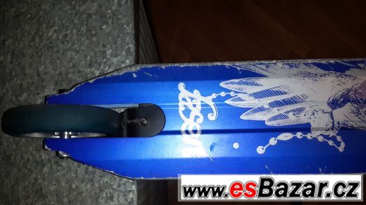 Koloběžka freestyle Fasen Complete Spiral Silver Blue – fotografie 3