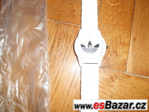 Hodinky adidas – fotografie 2