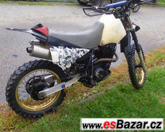 YAMAHA TT 600 – fotografie 3
