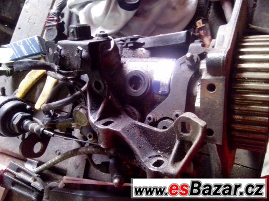 Renault-Mitsubishi 1.9 Td – fotografie 3