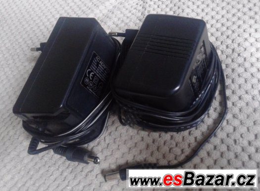 Nabíječka 9V 800mA + 13V 700mA – fotografie 2