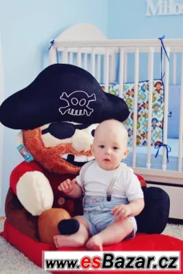 Rozkládací křeslo Pirát