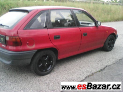 Opel Astra 1.4 – fotografie 1