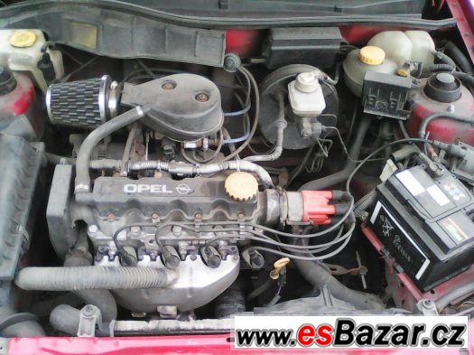 Opel Astra 1.4 – fotografie 2