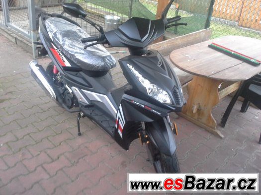 Nový skůtr MAXON Ardour 125 – fotografie 1