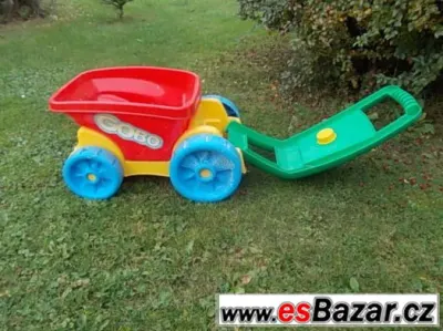 plastovy vozíček