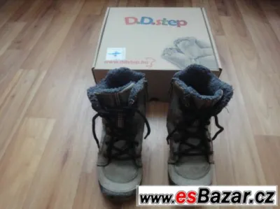Značkové dětské zimní boty D.D.Step vel. 28. Délka stélky cc