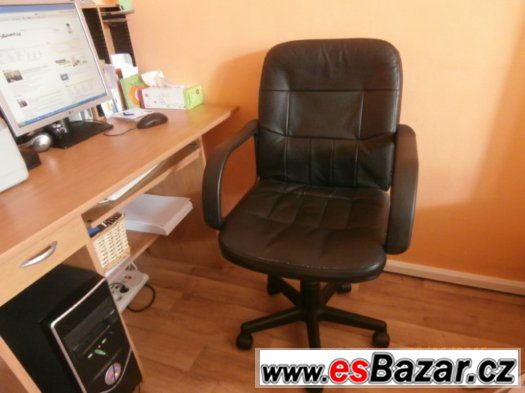 PC stůl+ židle – fotografie 2