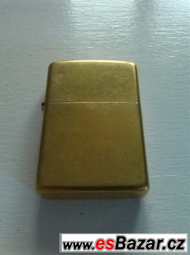stary zapalovac ZIPPO MOSAZ – fotografie 4