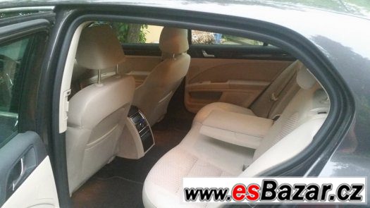 Škoda Superb - první majitel – fotografie 4