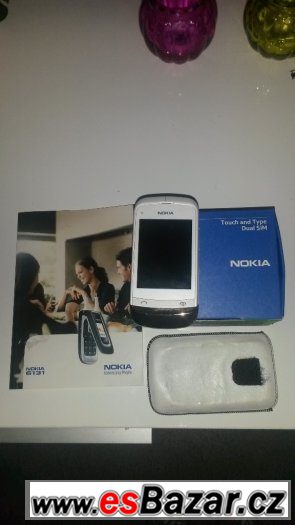 Nokia C2-03... na 2 SIM – fotografie 1