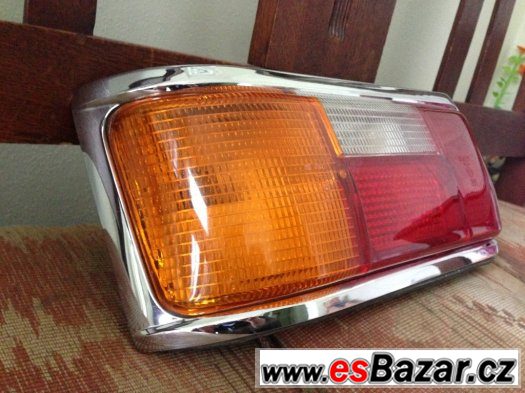 Mercedes Benz 280 W114 W115 Zadní světla – fotografie 2