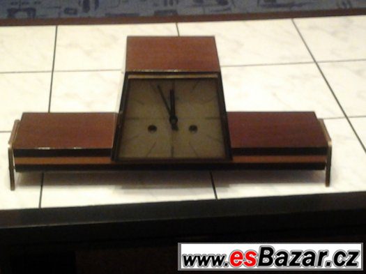 Starožitné hodiny – fotografie 1