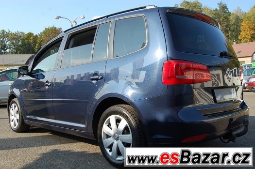 Volkswagen Touran 2.0 TDi Comfortline – fotografie 2