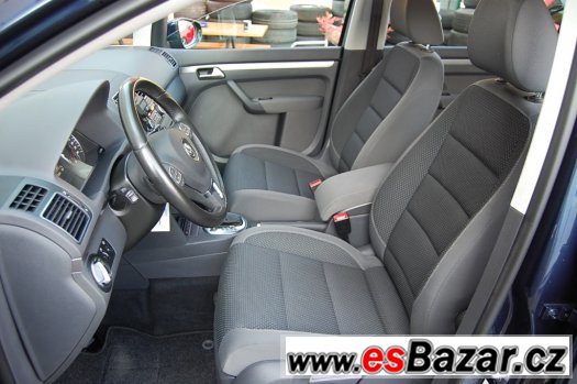 Volkswagen Touran 2.0 TDi Comfortline – fotografie 3