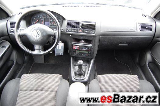 Volkswagen Golf 2.0 8V Highline – fotografie 5