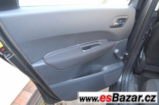 Peugeot 5008 1.6 HDi, 80kW – fotografie 5
