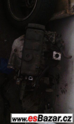 motor peugeot 106 – fotografie 1