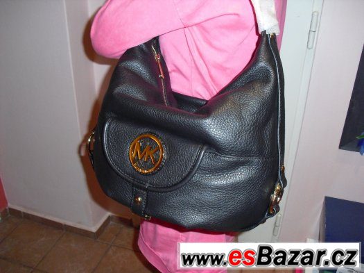 Michael KORS (černá, kožená) – fotografie 2