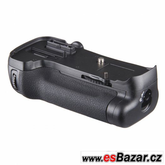 Battery grip pro Nikon D600 D610 – fotografie 1
