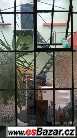 Malá kancelář, skládek, eshop – fotografie 2
