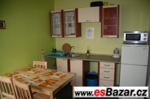 Kancelář, ateliér, eshop, kurzy, poradna - 40m2 – fotografie 4