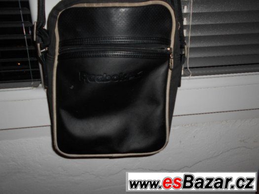 kožená značková kabelka Reebok – fotografie 1