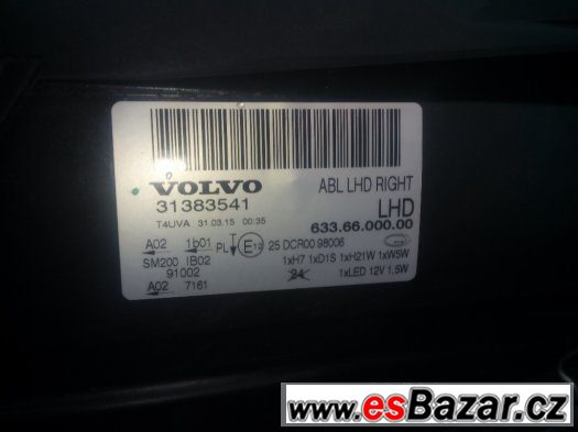 Světlo VOLVO V70 – fotografie 2