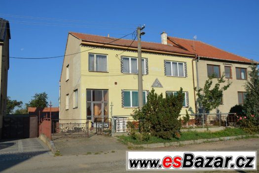 Prodej RD 6+1 Opatovice u Rajhradu, CP 824 m2, UP 257 m2 – fotografie 1