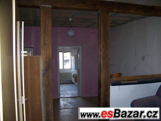 Prodej domu s jednotkami 2+1 a 1+1 k rekonstrukci Hodonín – fotografie 3