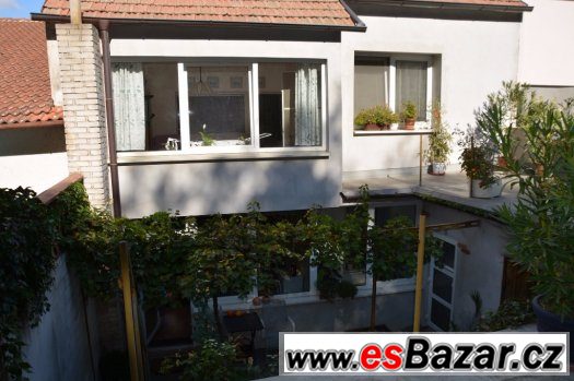 Prodej RD 4+1 D.Kounice, UP 244 m2, CP 1026 m2 – fotografie 2