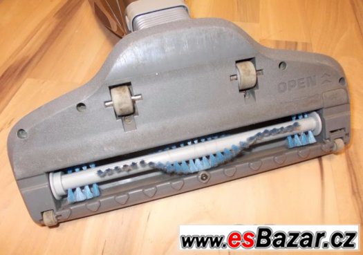 Tyčový vysavač ELEKTROLUX ZB 2901 – fotografie 5