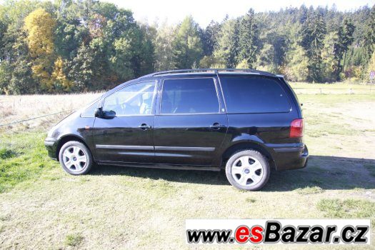 Ford Galaxy – fotografie 1