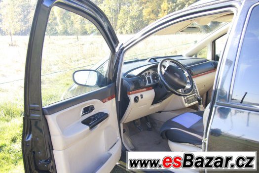 Ford Galaxy – fotografie 3
