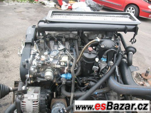 HLAVA PEUGEOT 1,9TD 66KW – fotografie 1