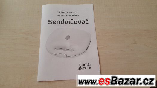 Nový nepoužitý klasický sendvičovač – fotografie 3