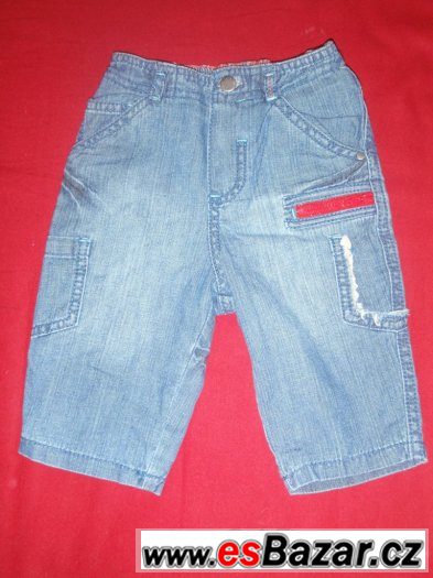 031- Setík tričko TOMMY HILFIGER+3x jeans+vestička NEXT 3-6m – fotografie 5