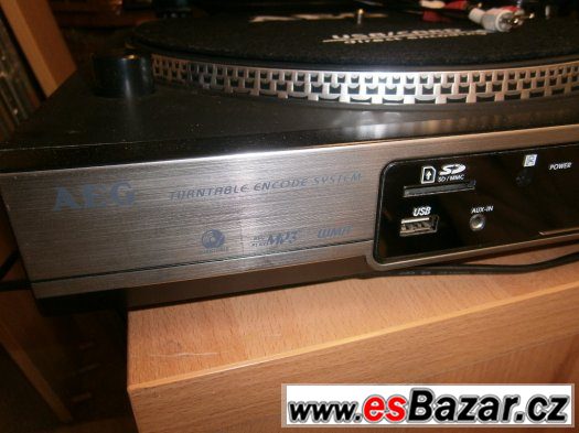Gramofon AEG MC 4420 s nahráváním na USB – fotografie 5