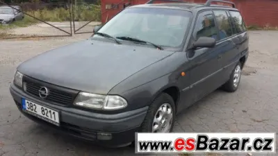 Opel Astra Kombi 1,6-  tažné zařízení- platná STK