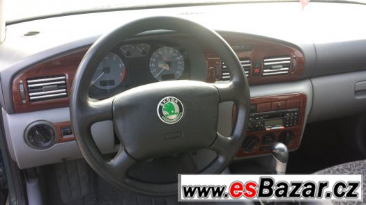 Škoda Octavia 1,8-na přestavbu bez dokladů – fotografie 3