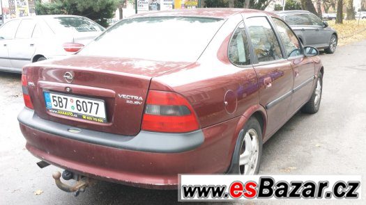 Opel Vectra 2,0 16V – fotografie 3