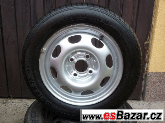 VW Polo originál kolo 13" s pneu Barum 155/70 R 13 – fotografie 1
