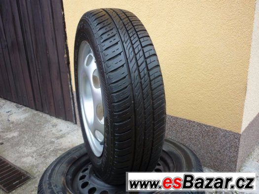 VW Polo originál kolo 13" s pneu Barum 155/70 R 13 – fotografie 2